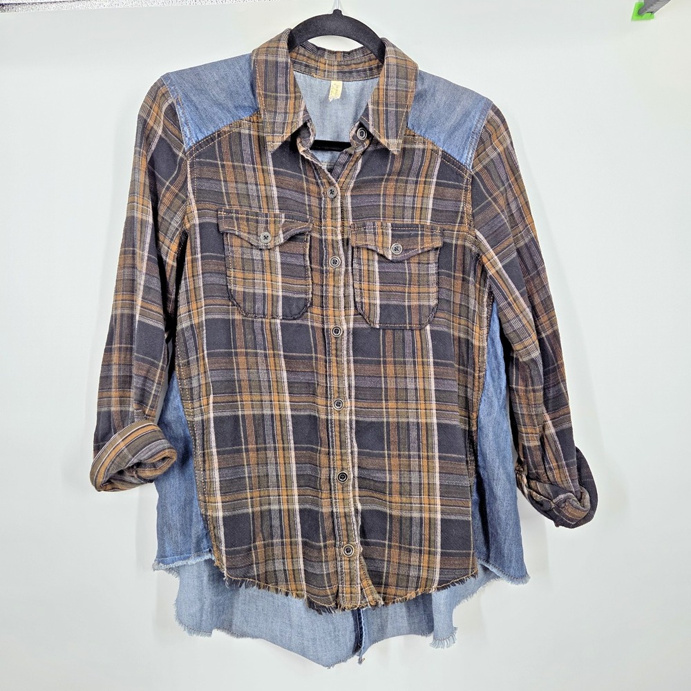 Free People SZ S Road Trip Plaid Chambray Top Casual Festival Button